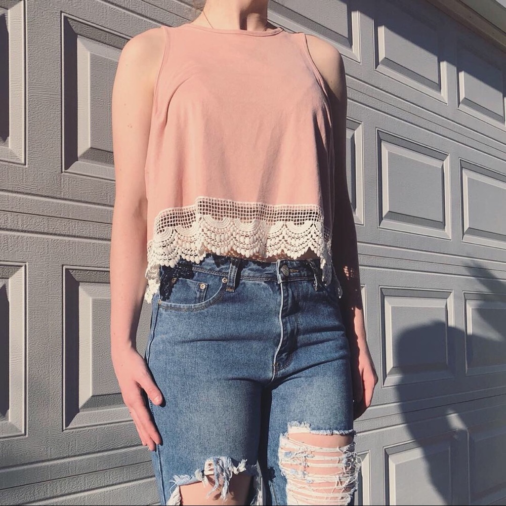 Pink tank with frills